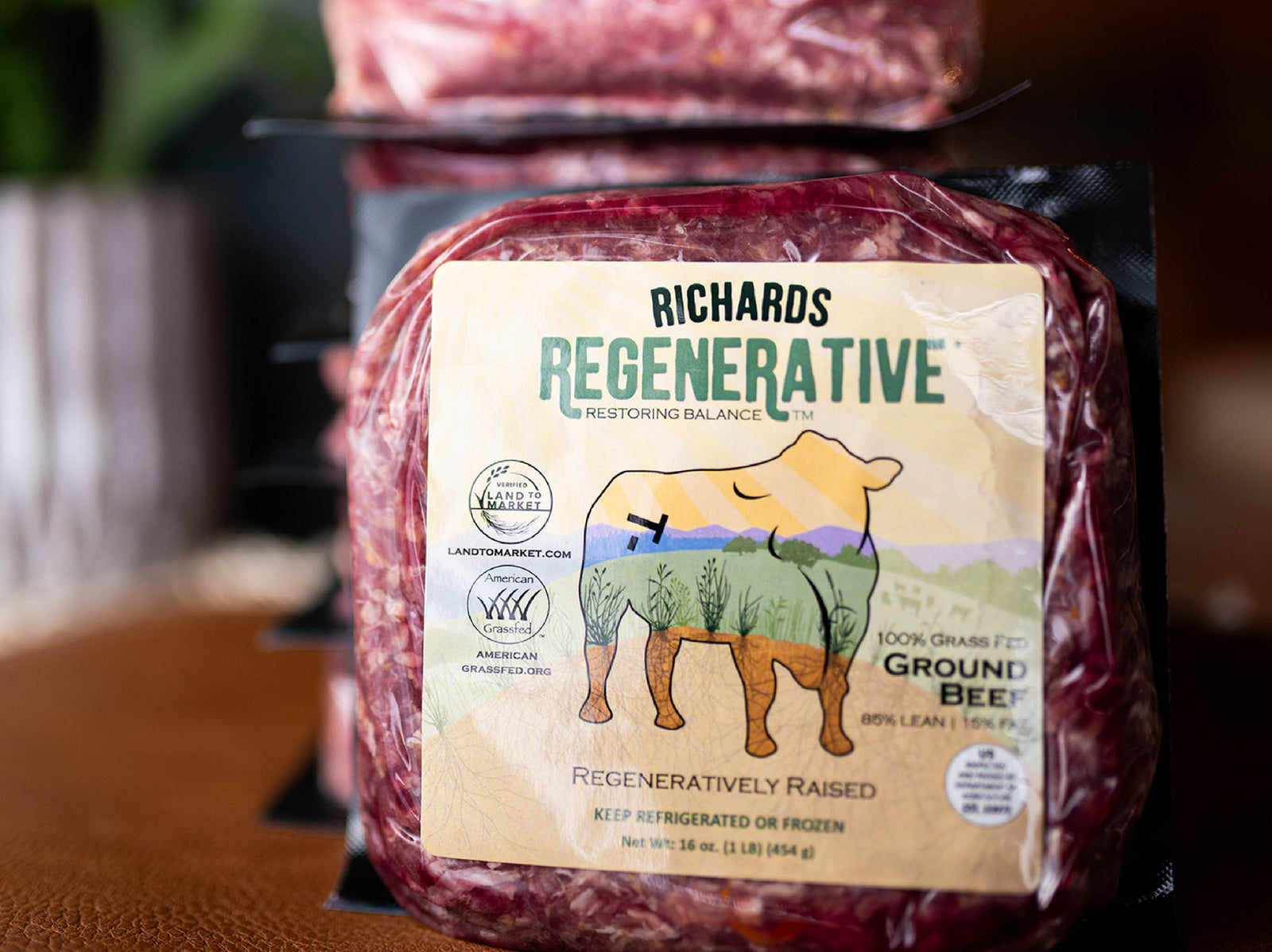 Ground Beef, 85% Lean / 15% Fat Grass-Fed Premium Blend, Perfect for Burgers, Frozen Family Pack (25-1lb packages)